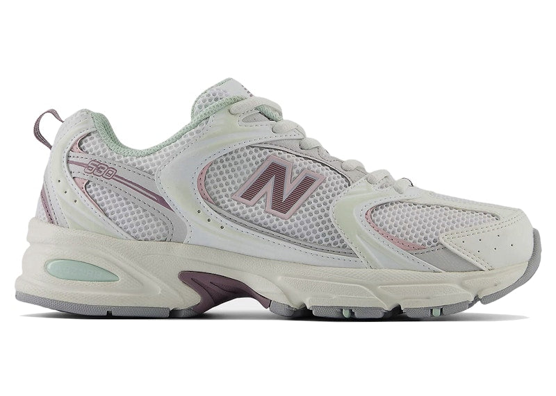 New Balance 530 Sea Salt Ice Wine