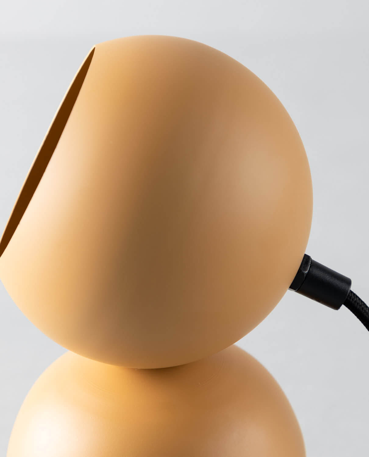 Artistic Table Lamp