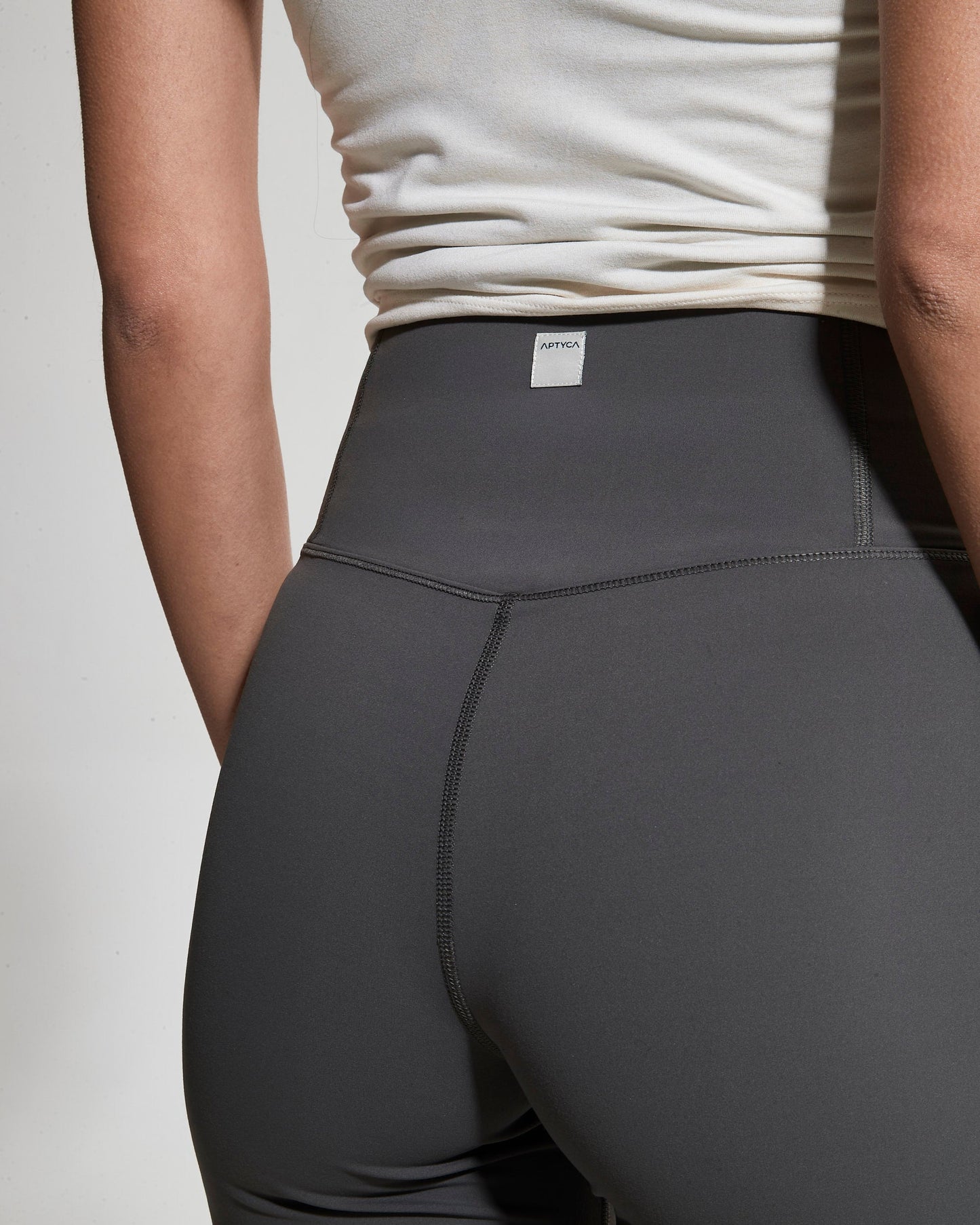 AptyBreath™ Flare Legging