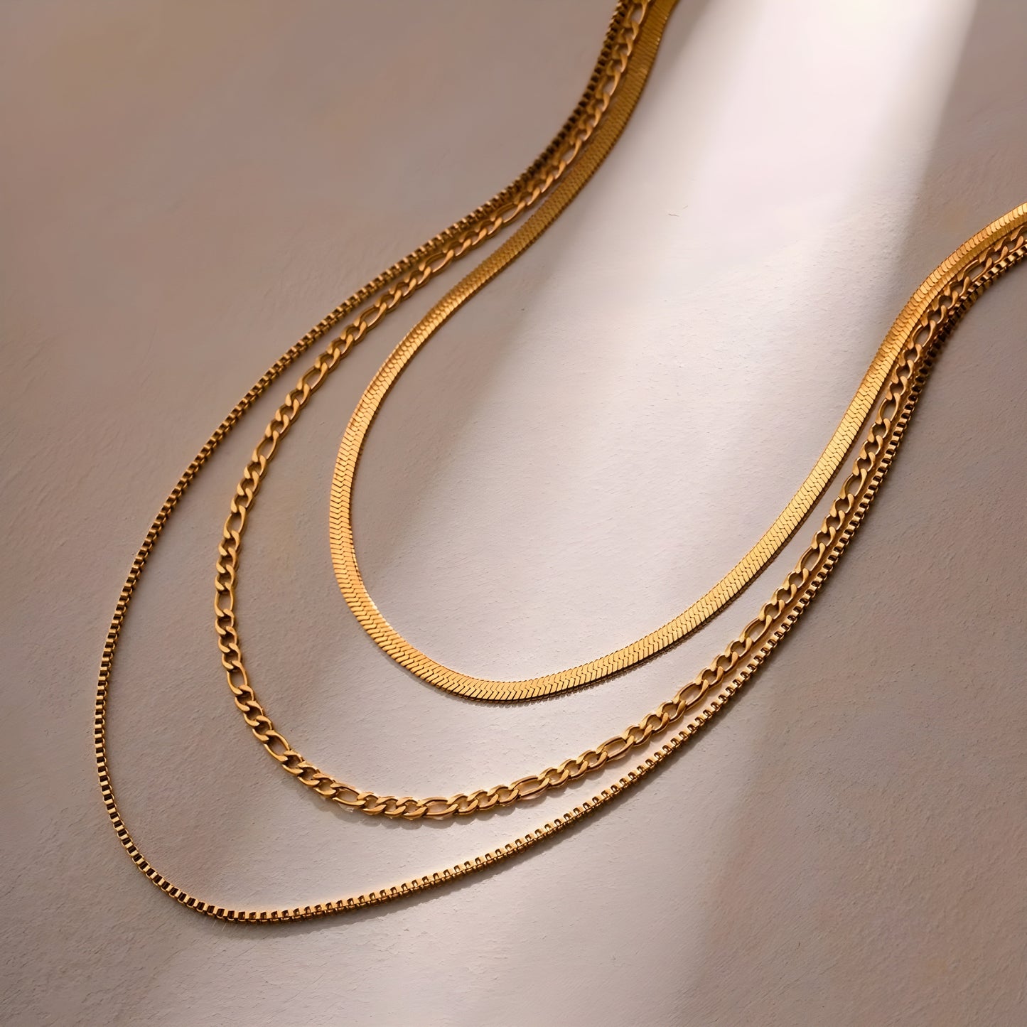 BEHI POLINA NECKLACE