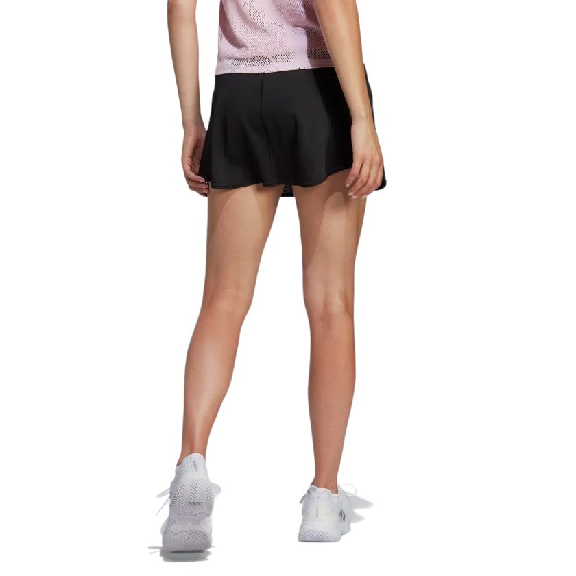 Gonna Match Donna Black