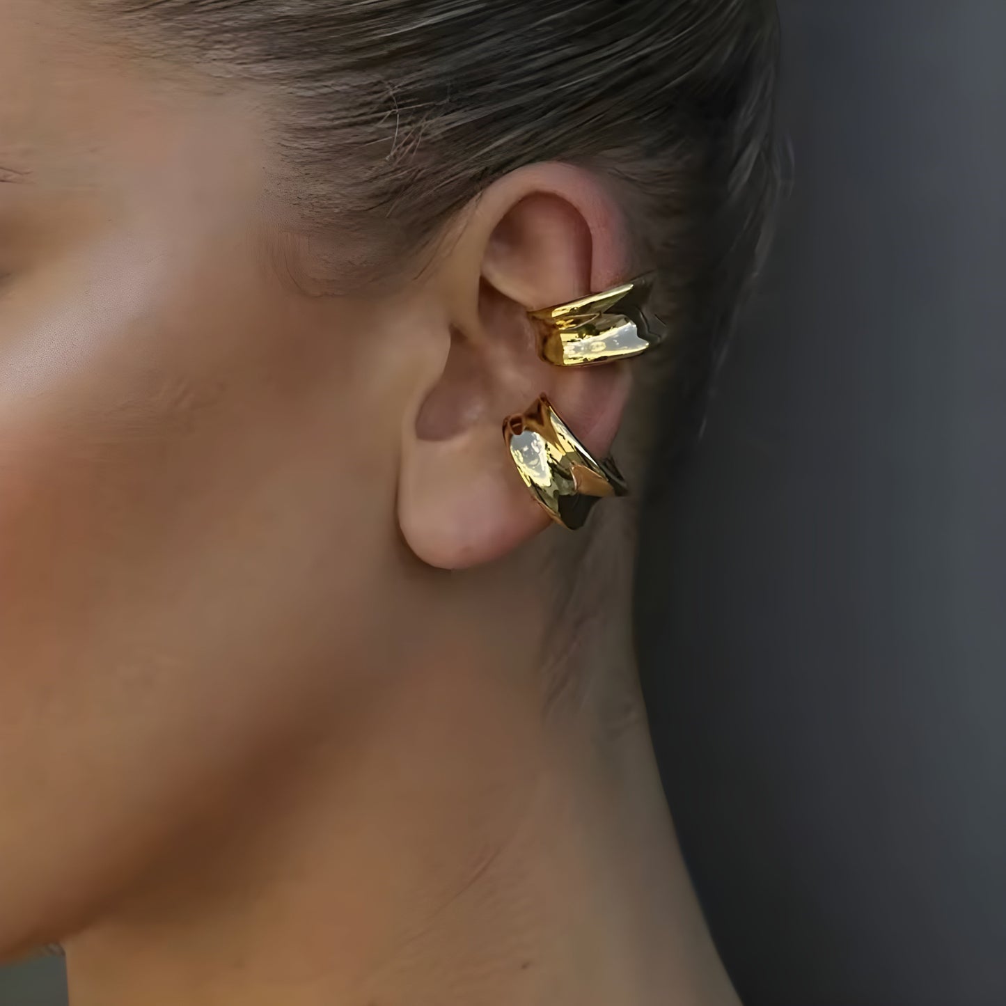 BEHI NIKOLINA EARCUFFS