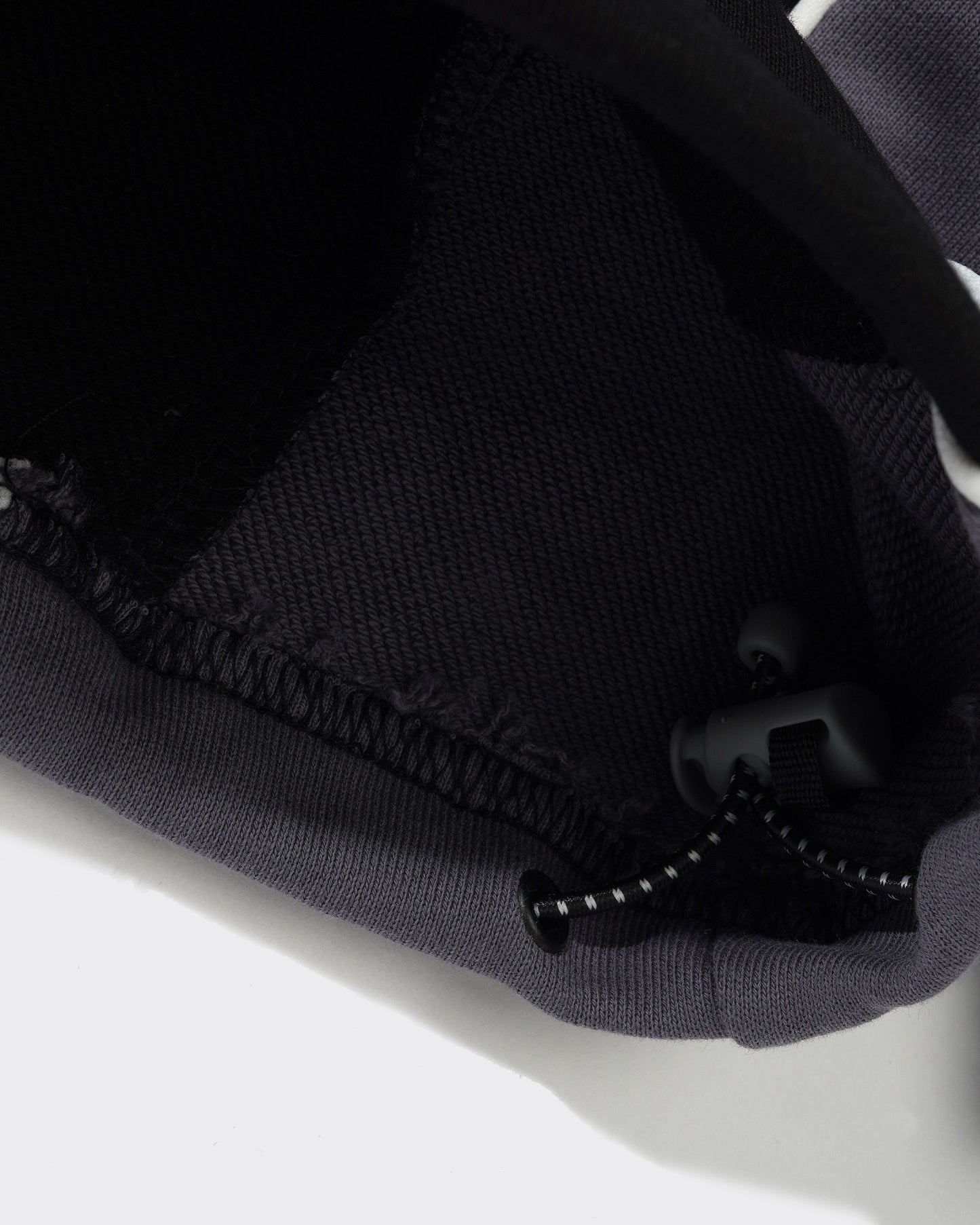 Tracktop Crown Applique Nera