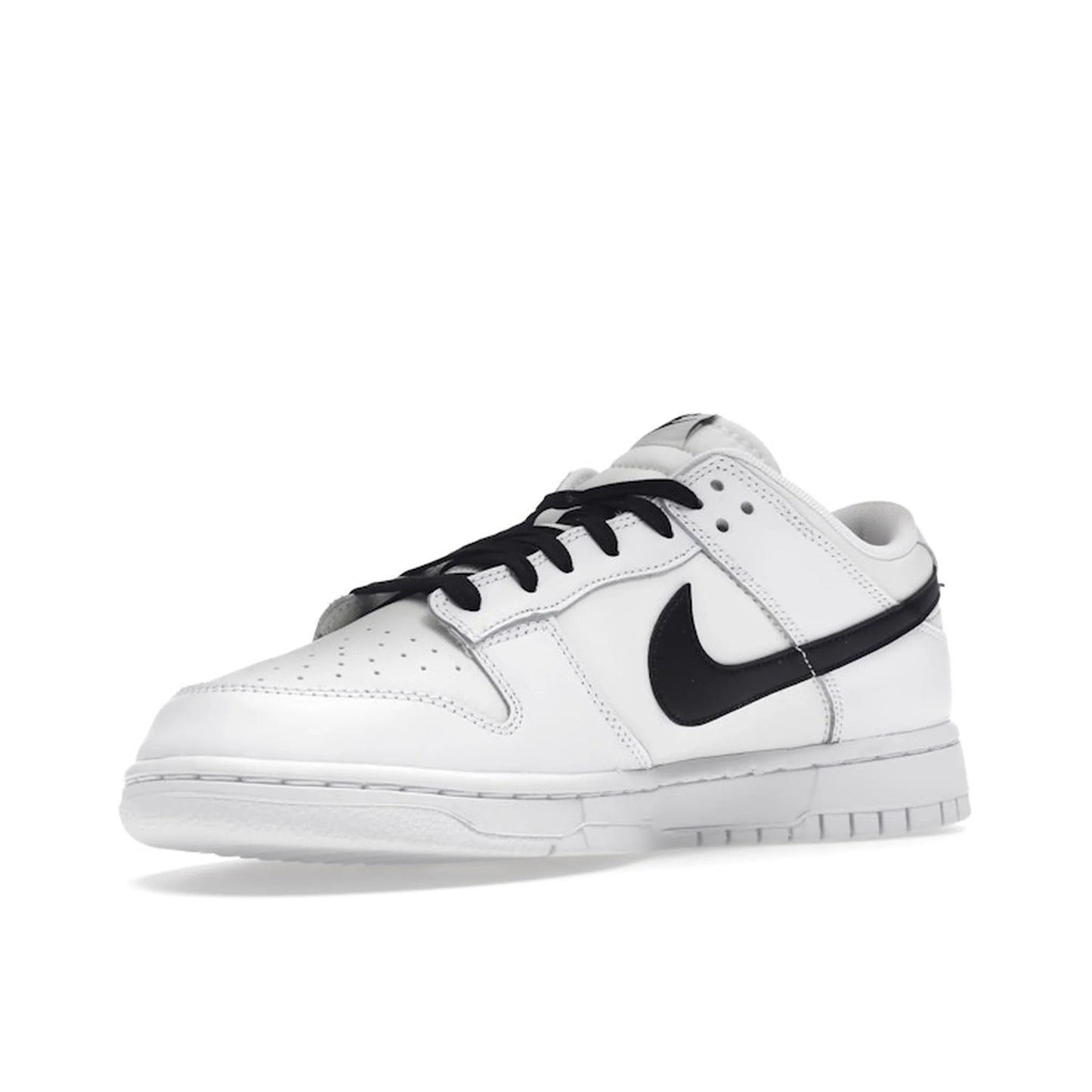 Nike Dunk Low Reverse Panda