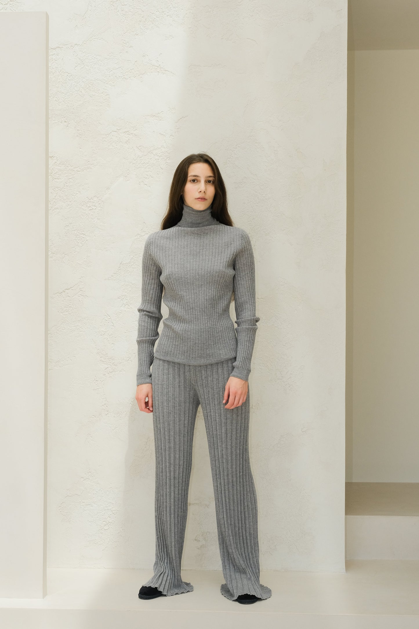 Extra Fine Merino Wool Ribbed Turtle Neck (3D-Knit)