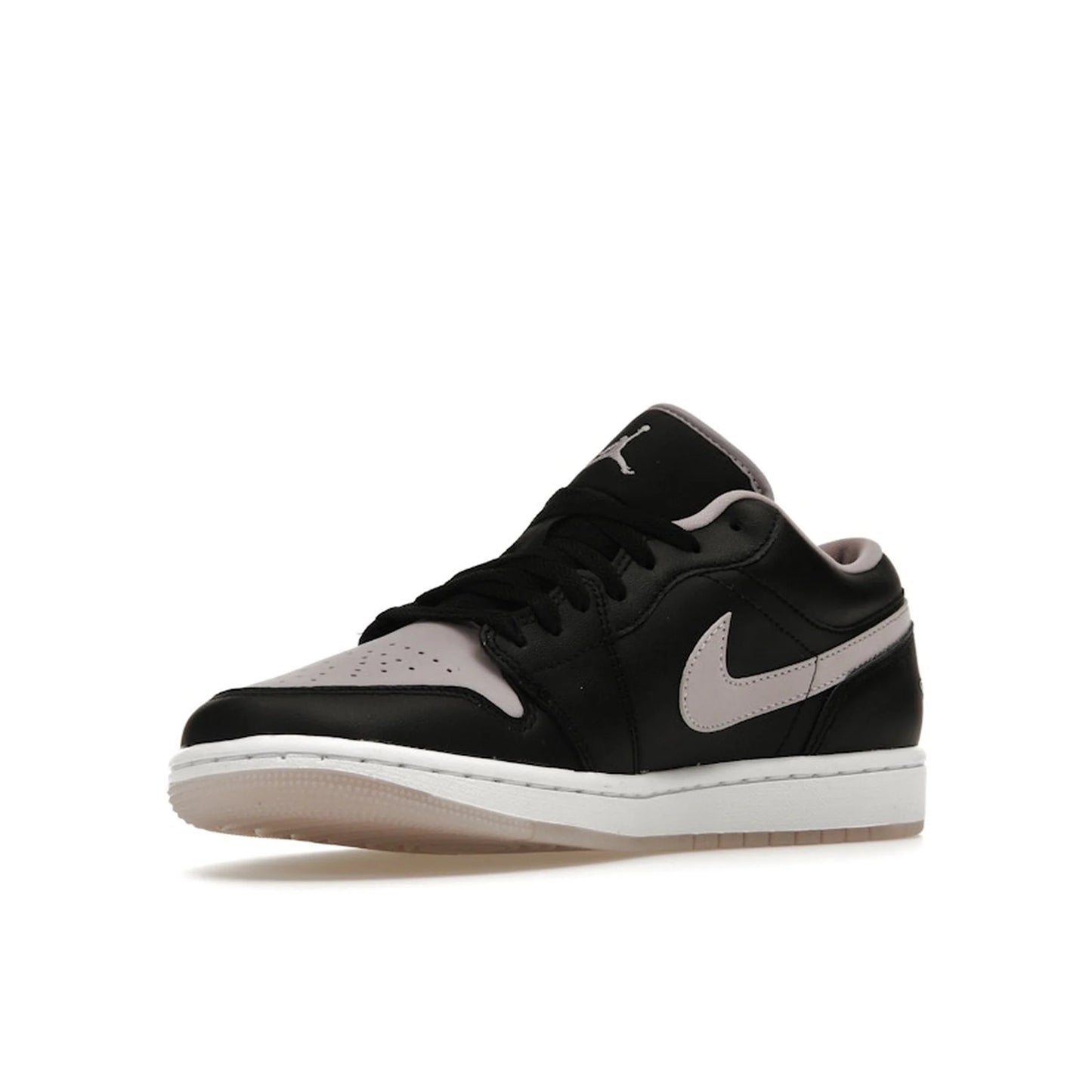 Jordan 1 Low SE Black Iced Lilac
