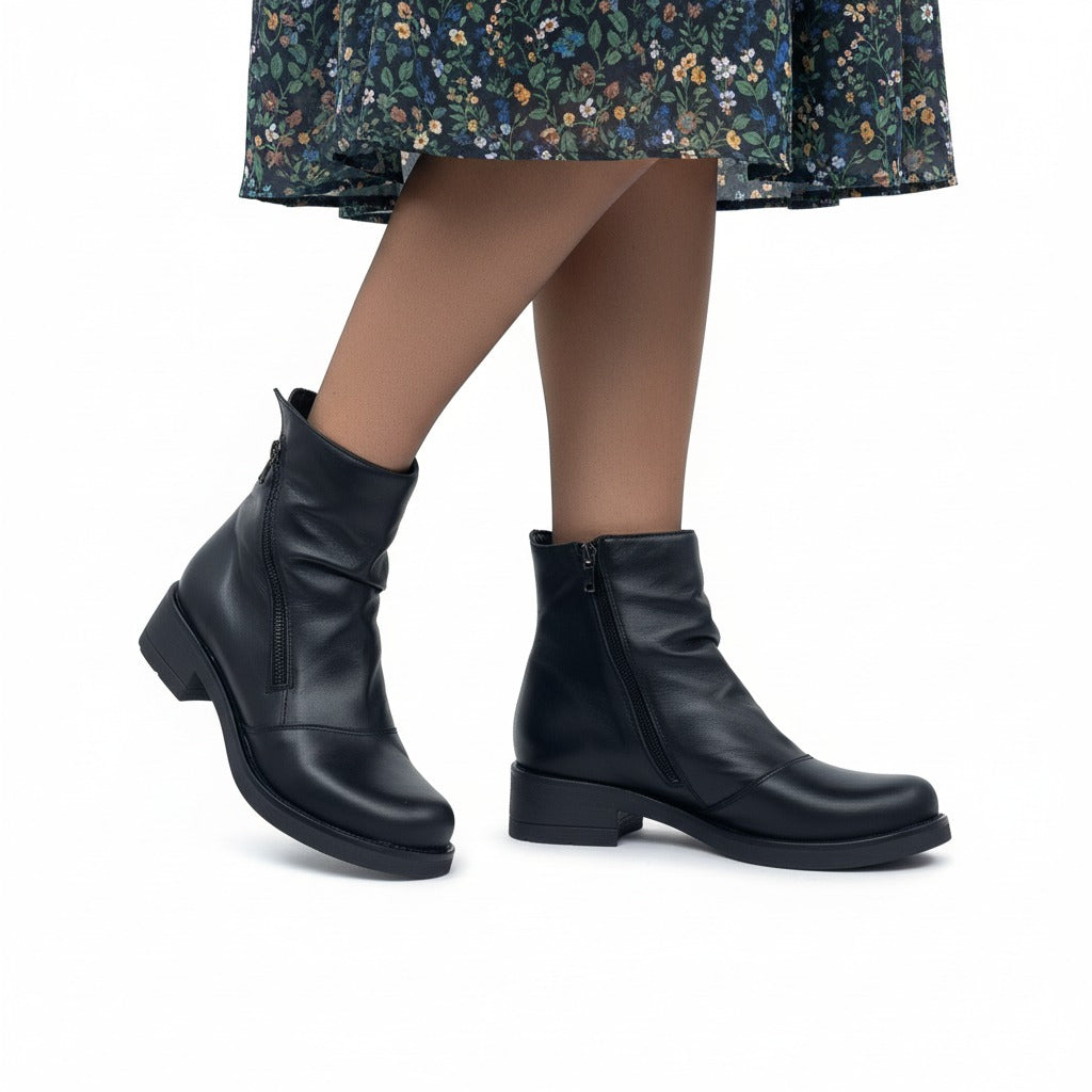 Stivaletto LILLY in Vera Pelle Nero con cerniere