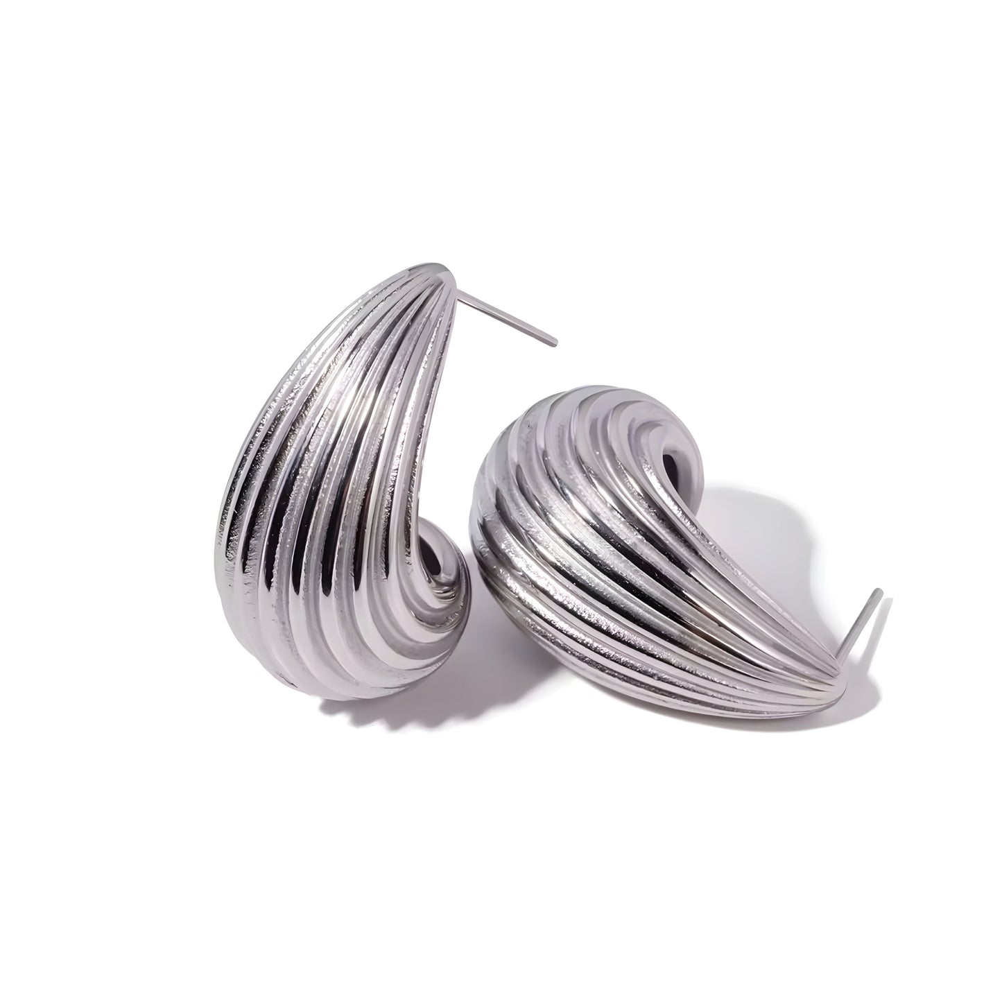 BEHI CLAIRE EARRINGS