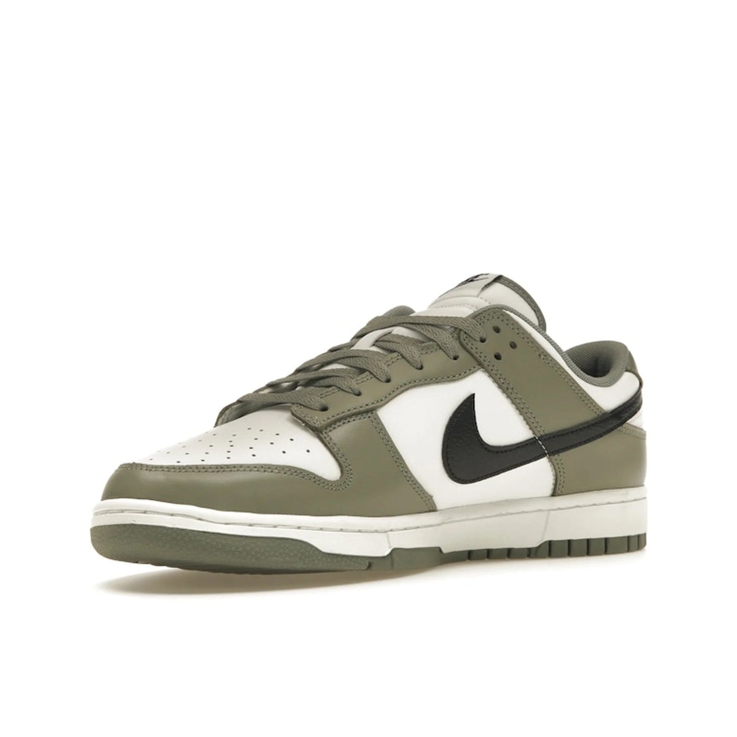 Nike Dunk Low NBA Paris
