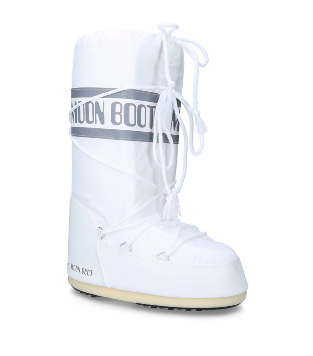 Moon Boot - White