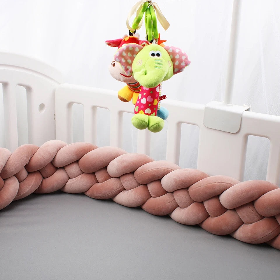 Baby Crib Woven Plush Protector