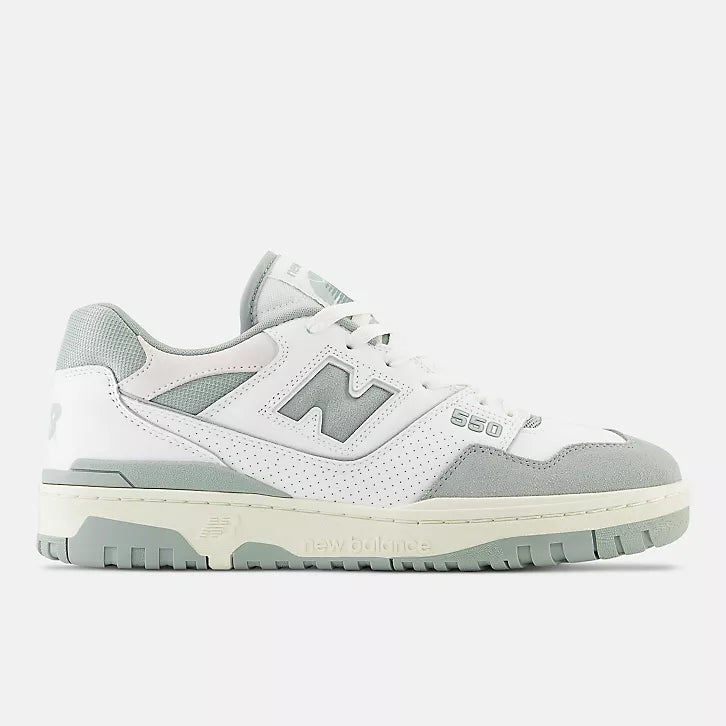 NEW BALANCE SNEAKERS 550