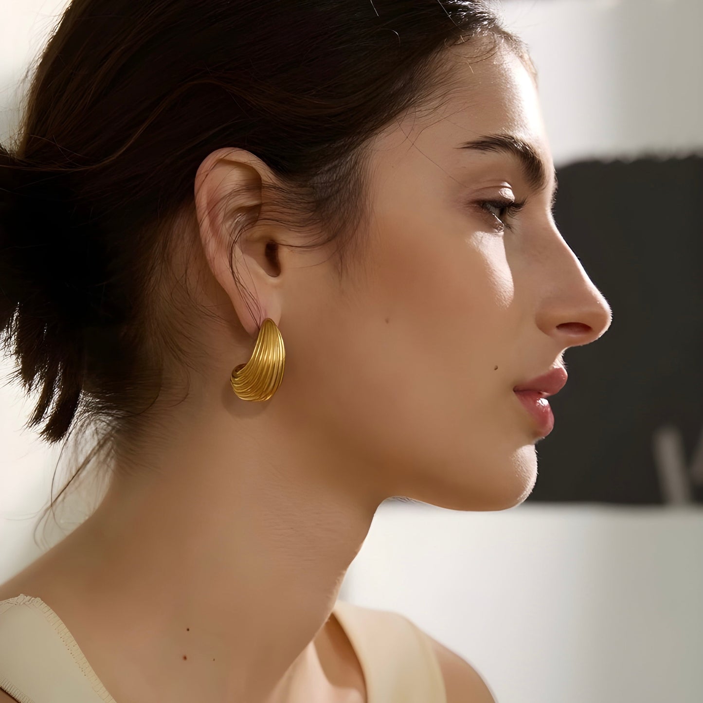 BEHI CLAIRE EARRINGS