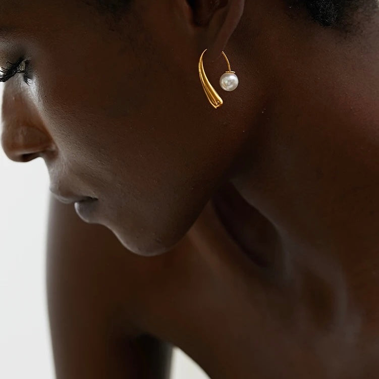 BEHI FRENCH EARRINGS