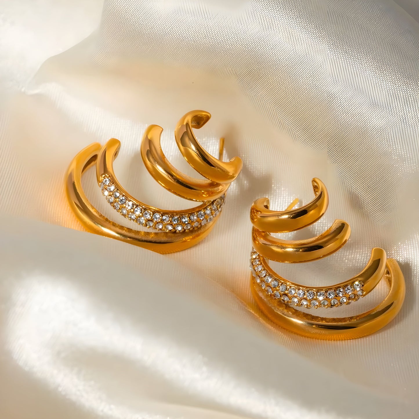 BEHI TRESHA EARRINGS