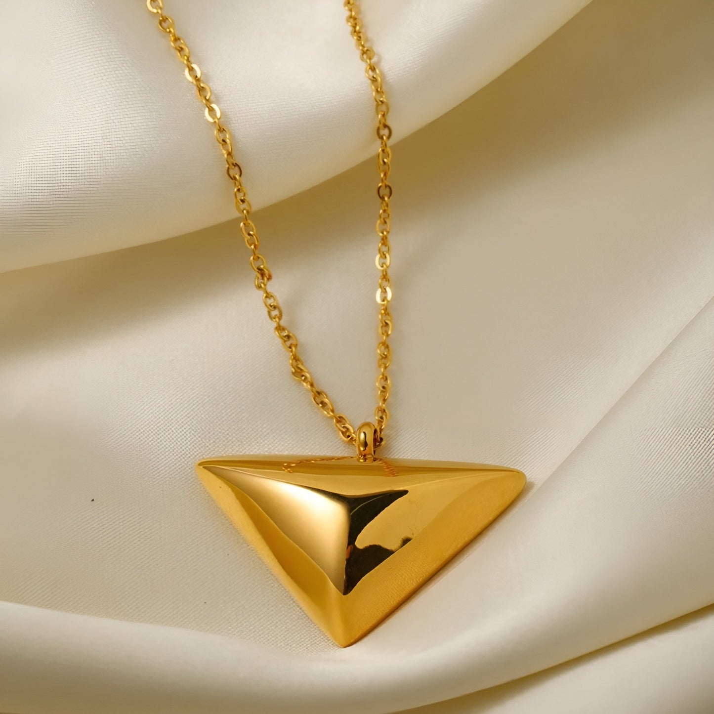 BEHI SANTOSH NECKLACE