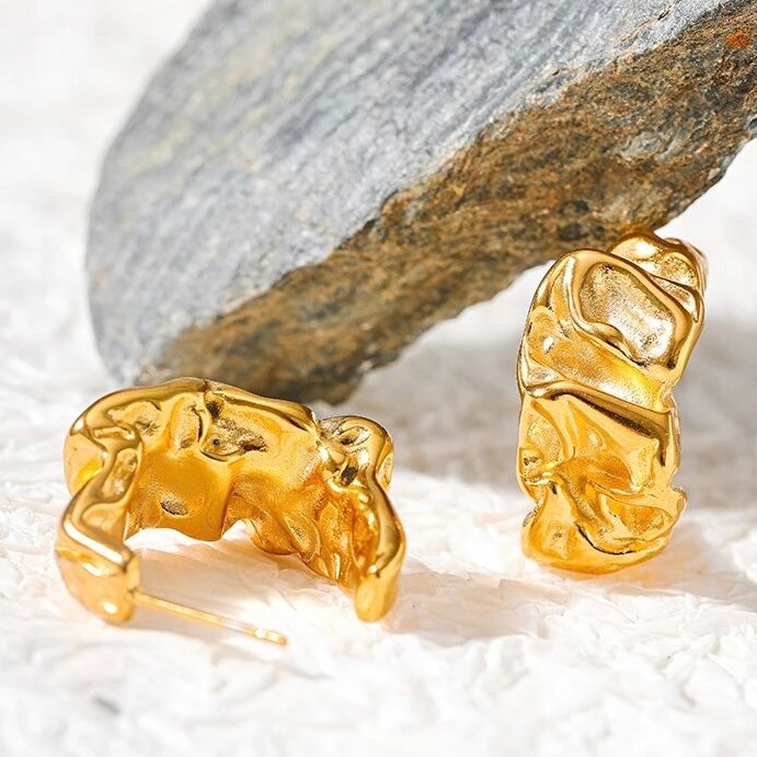 BEHI MISSMILLY EARRINGS