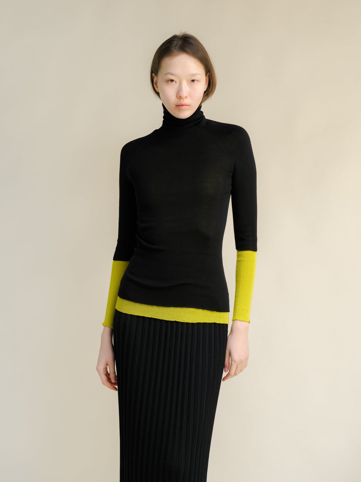 Extra Fine Merino Wool 3/4 Sleeve Ribbed Turtleneck  (3D-Knit)