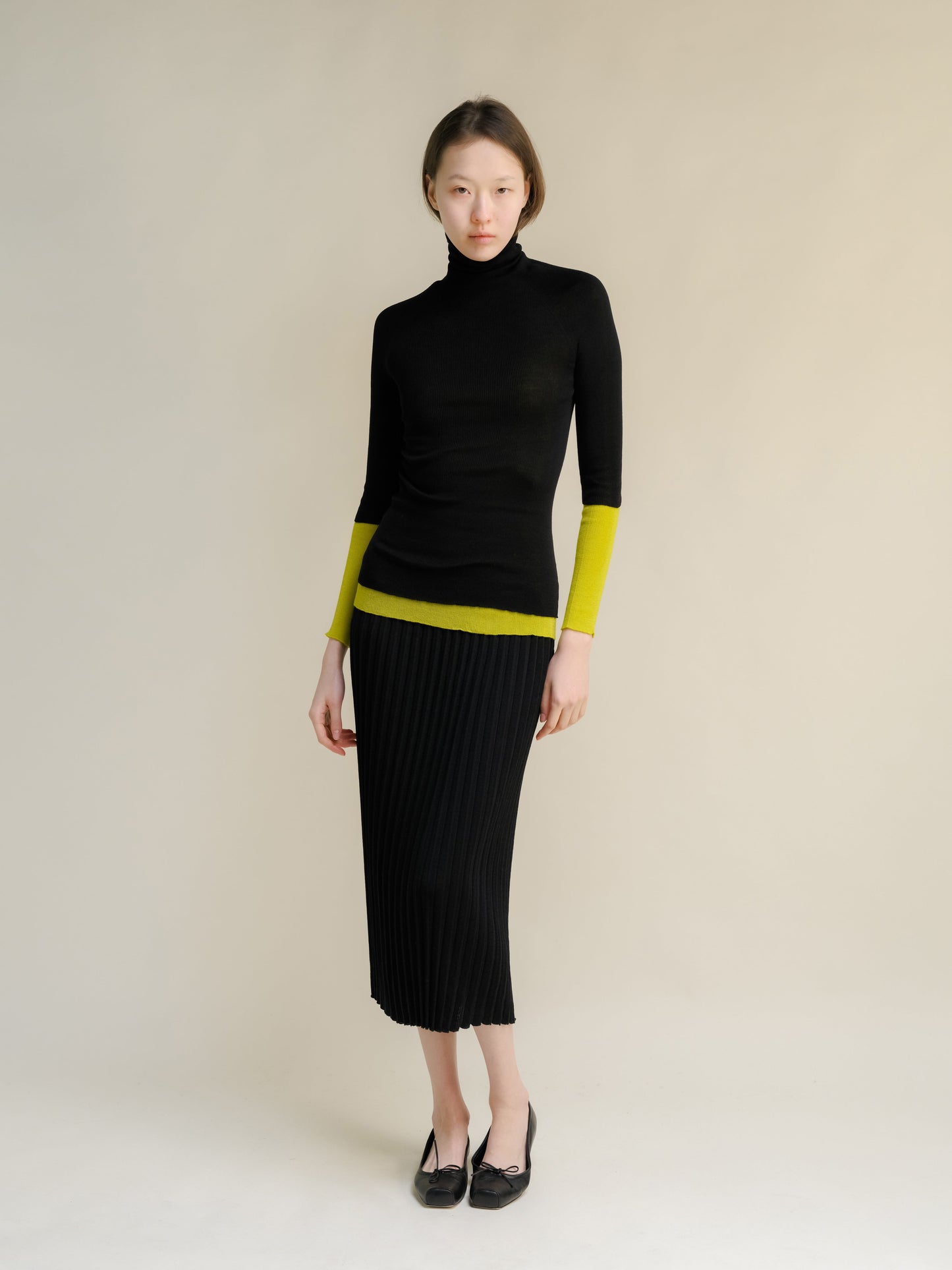 Extra Fine Merino Wool 3/4 Sleeve Ribbed Turtleneck  (3D-Knit)