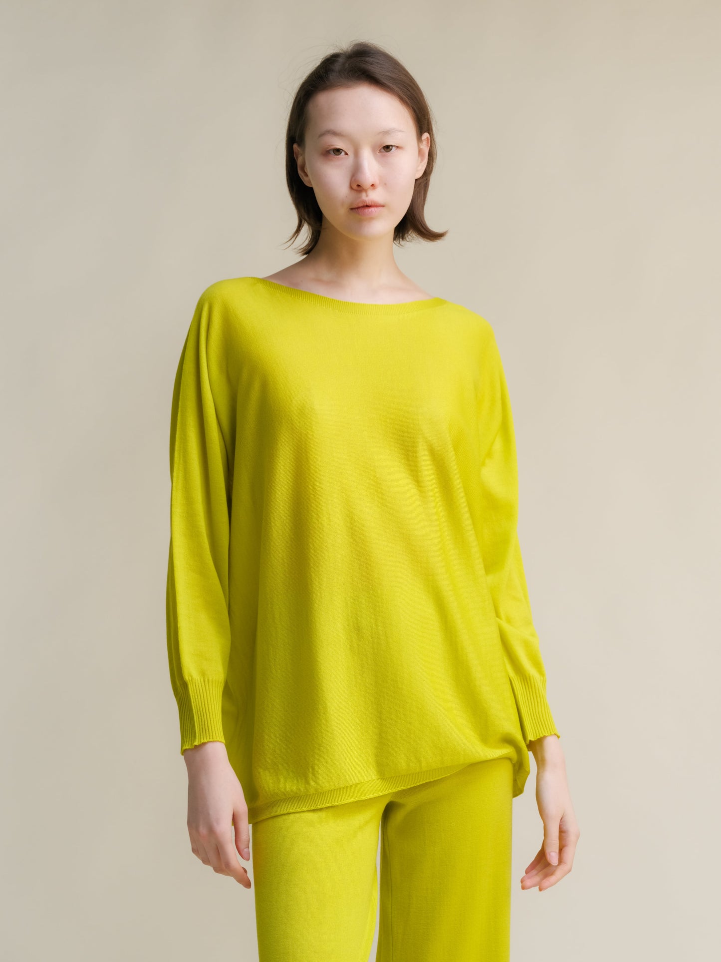 Extra Fine Merino Wool Boat Neck Oversized Sweater (3D-Knit)