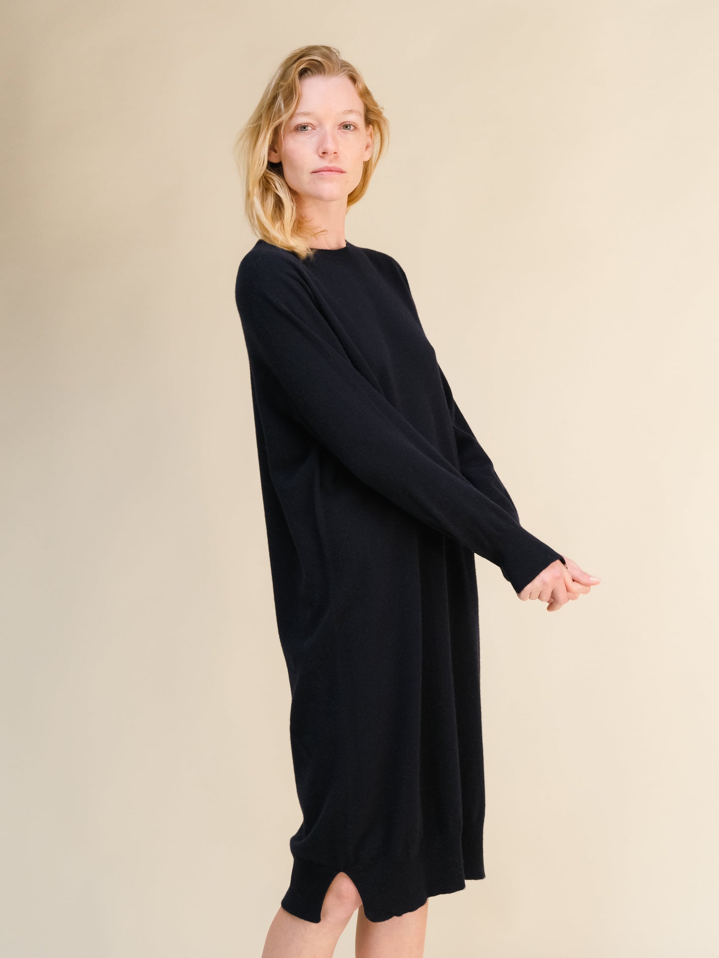 Cashmere Mix Midi Dress (3D-Knit)