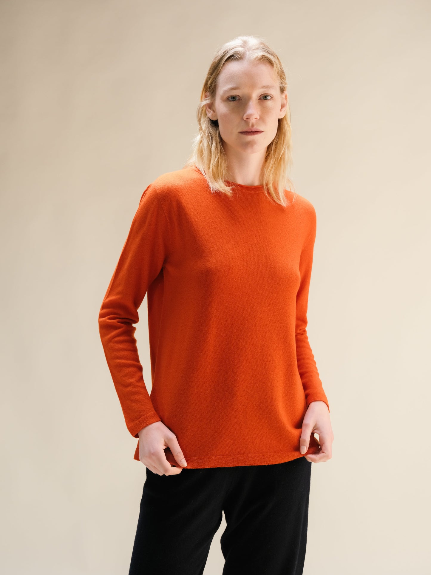 Cashmere Mix Crewneck with Curl Detail(3D-Knit)