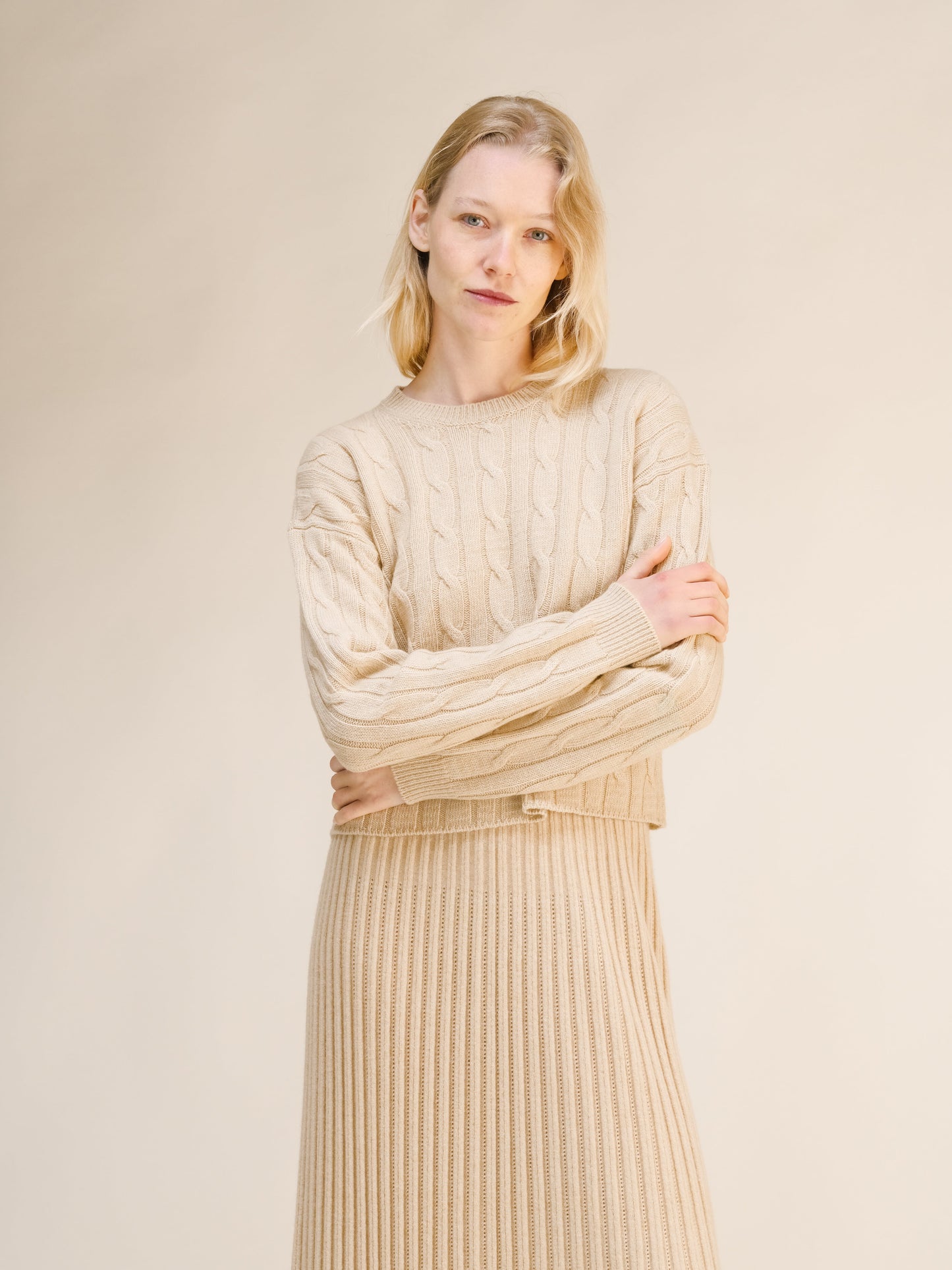 Cashmere Mix Cropped Cable Crewneck Sweater