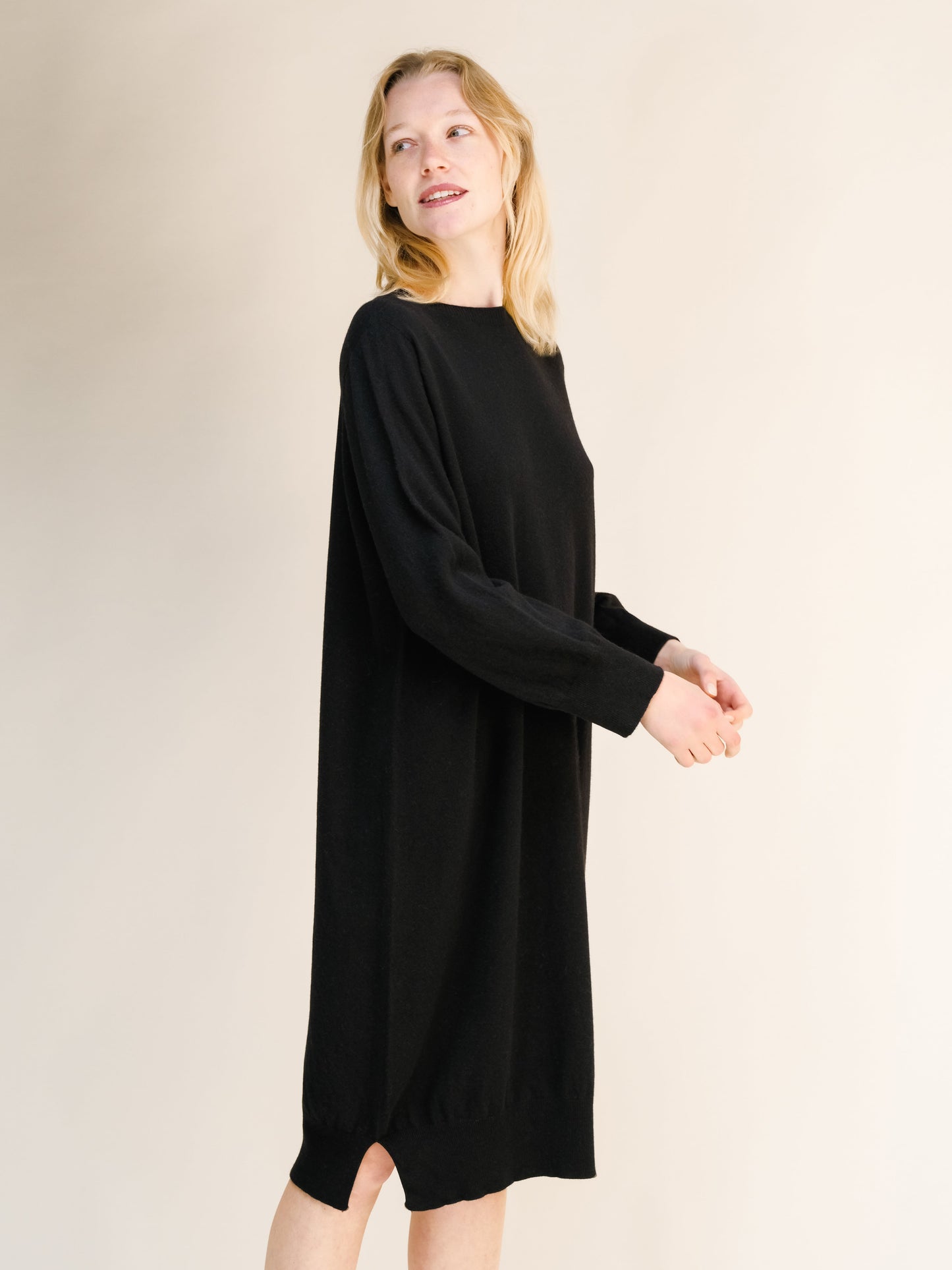 Cashmere Mix Midi Dress (3D-Knit)