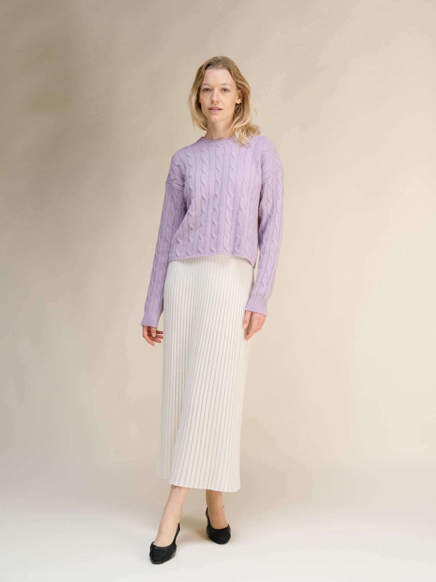 Cashmere Mix Cropped Cable Crewneck Sweater