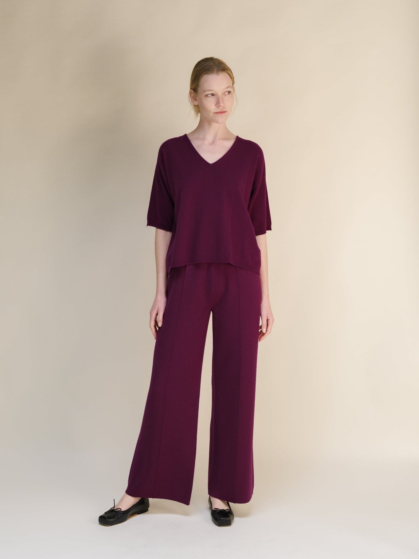 Cashmere Mix V-Neck T-Shirt (3D-Knit)