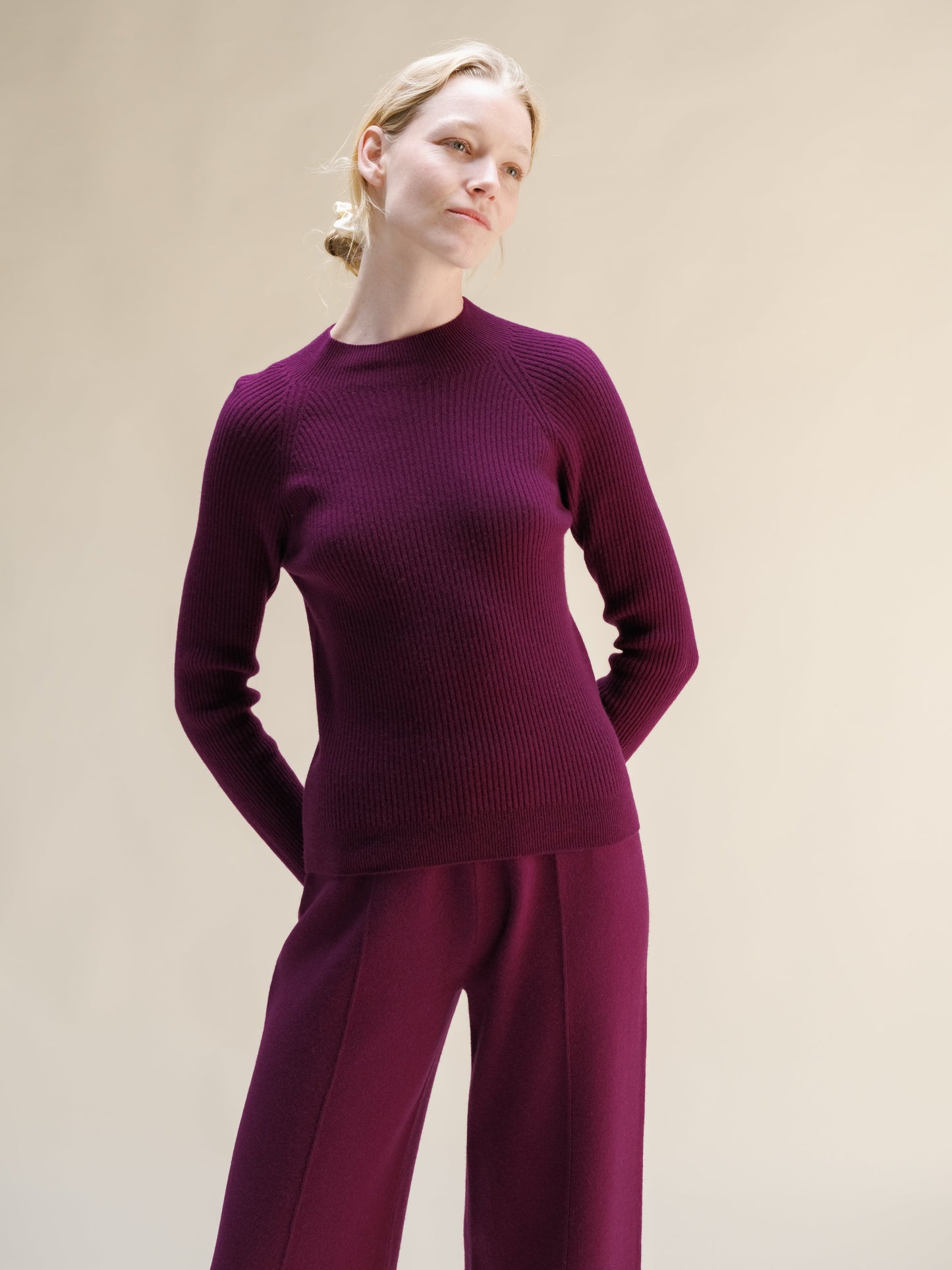 Cashmere Mix Ribbed Mock Neck Sweater (3D-Knit)