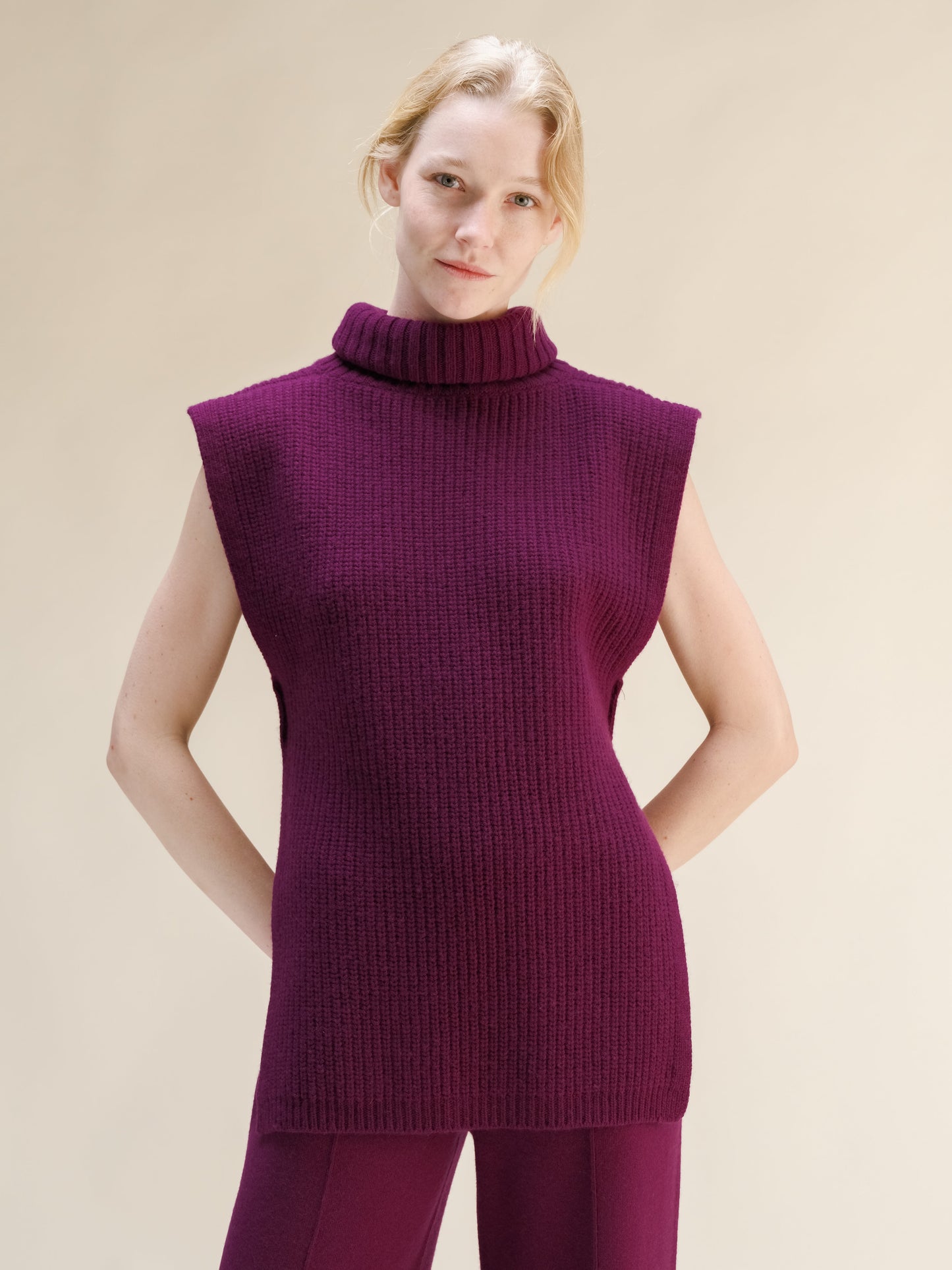 Cashmere Mix Sleeveless Turtle Neck Tunic
