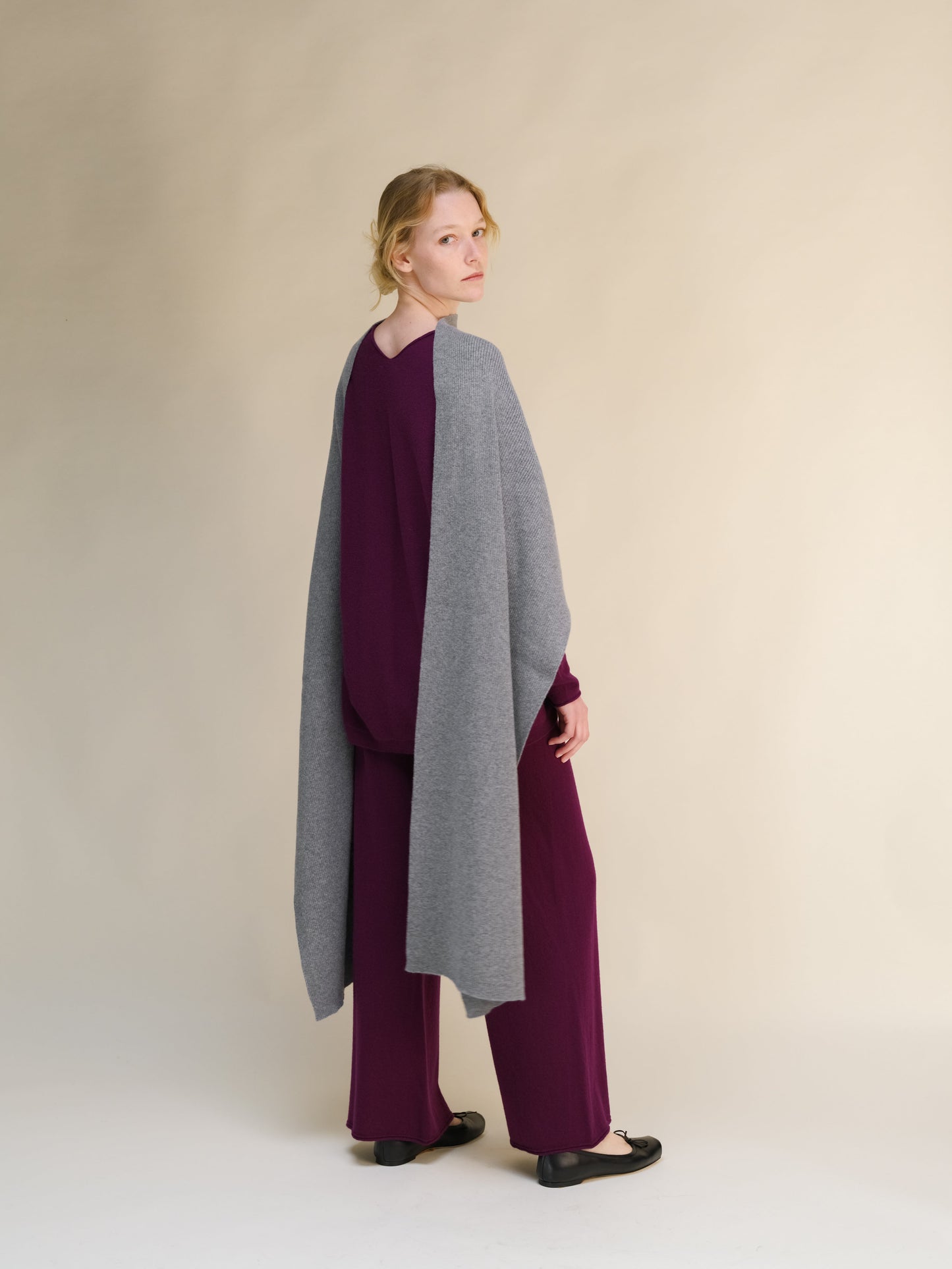 Pure Cashmere Maxi Ribbed Scarf
