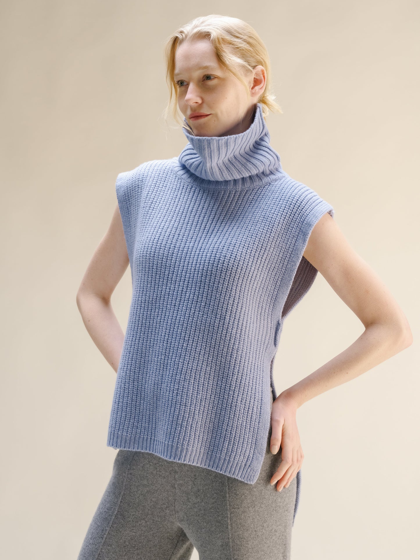 Cashmere Mix Sleeveless Turtle Neck Tunic