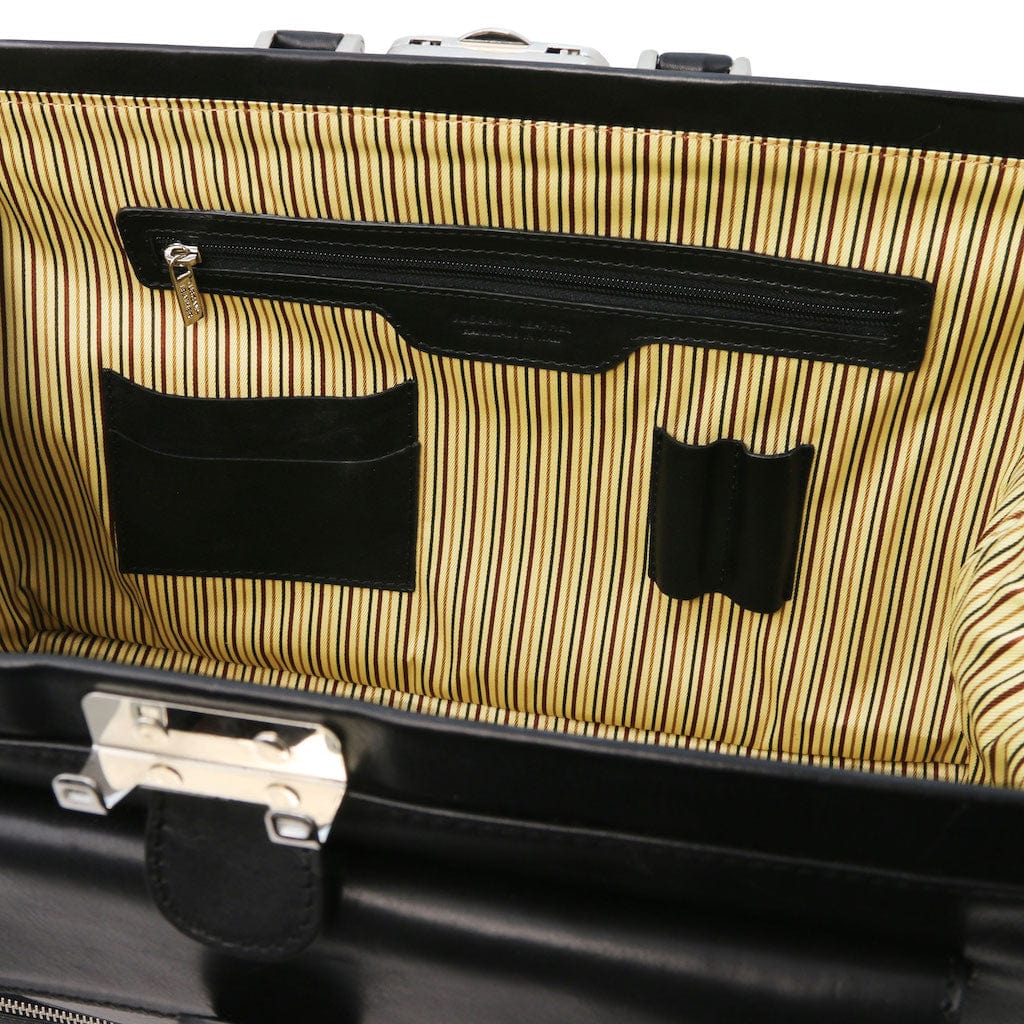 Giotto - Exclusive double-bottom leather doctor bag | TL142344